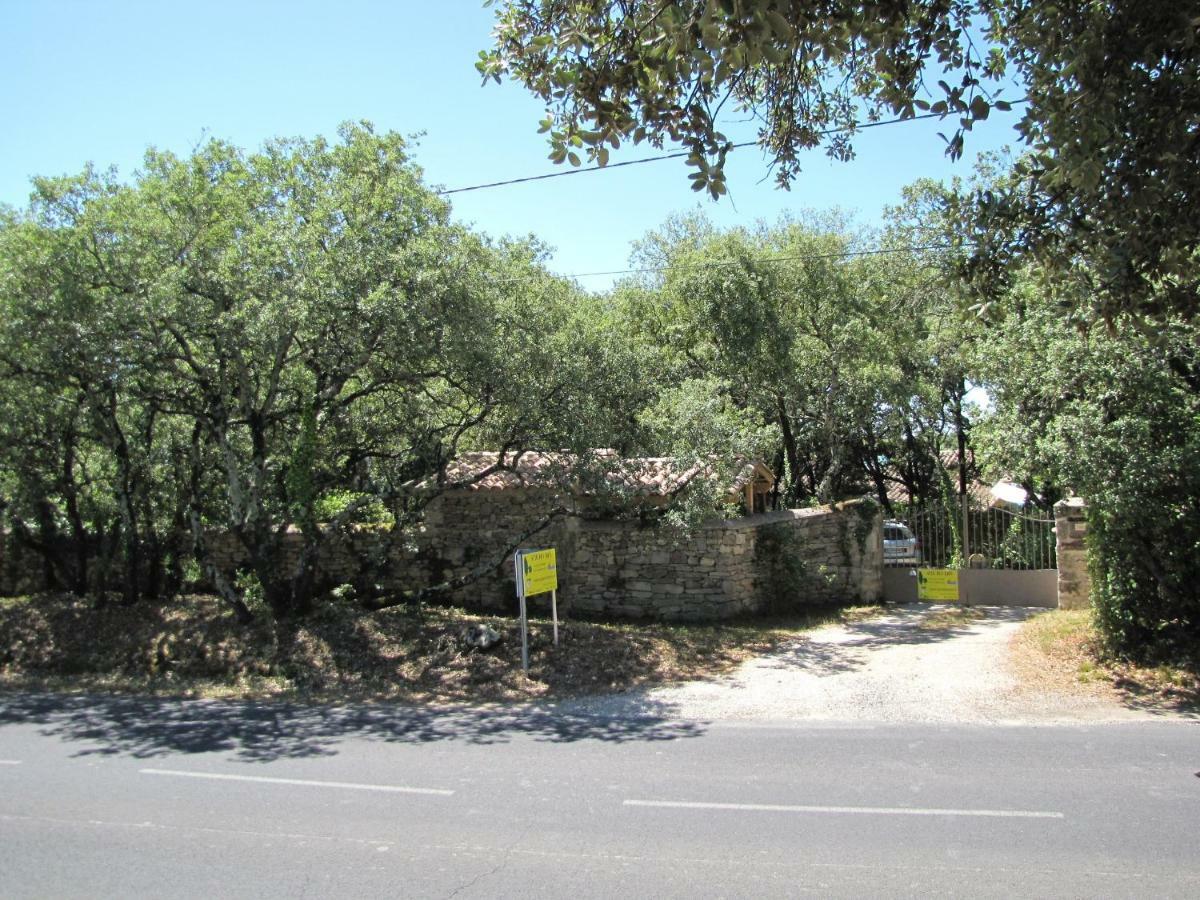 Domaine Du Bois Gite Bleuette Galargues Esterno foto